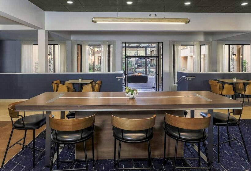 هتل Courtyard Tucson Airport