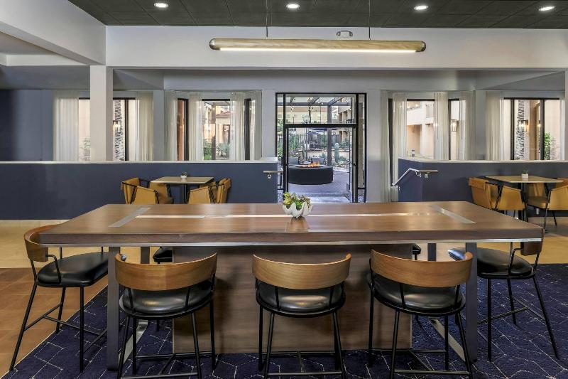 هتل Courtyard Tucson Airport