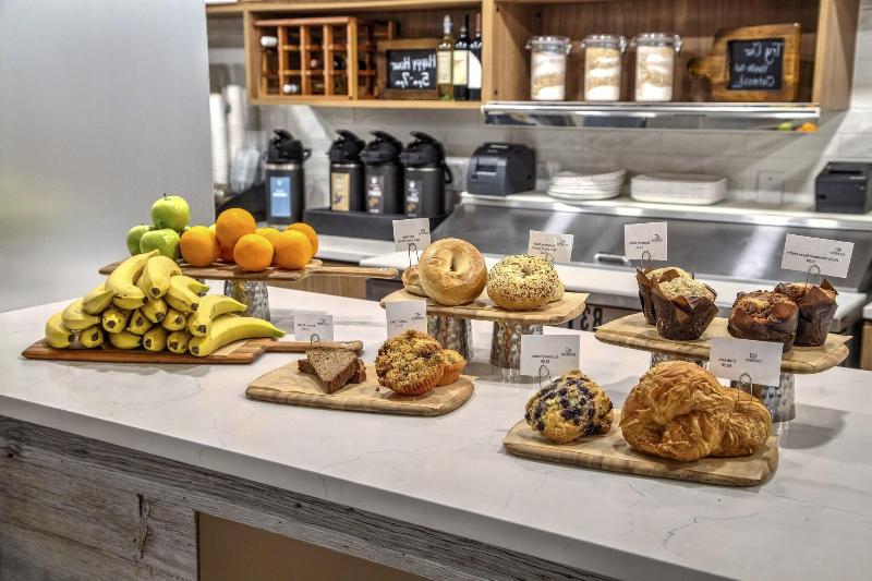 هتل Courtyard Tucson Airport