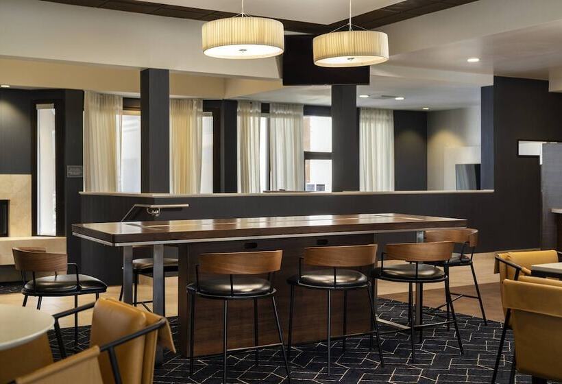 호텔 Courtyard By Marriott Palm Springs