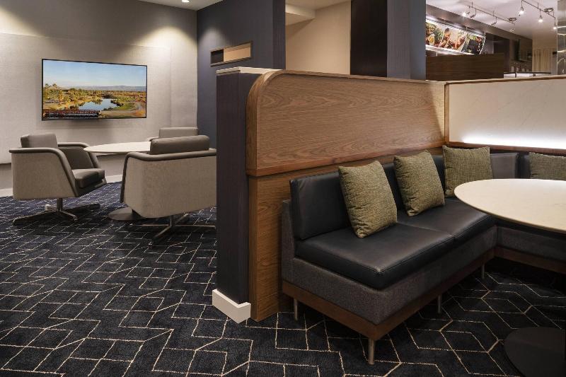 호텔 Courtyard By Marriott Palm Springs