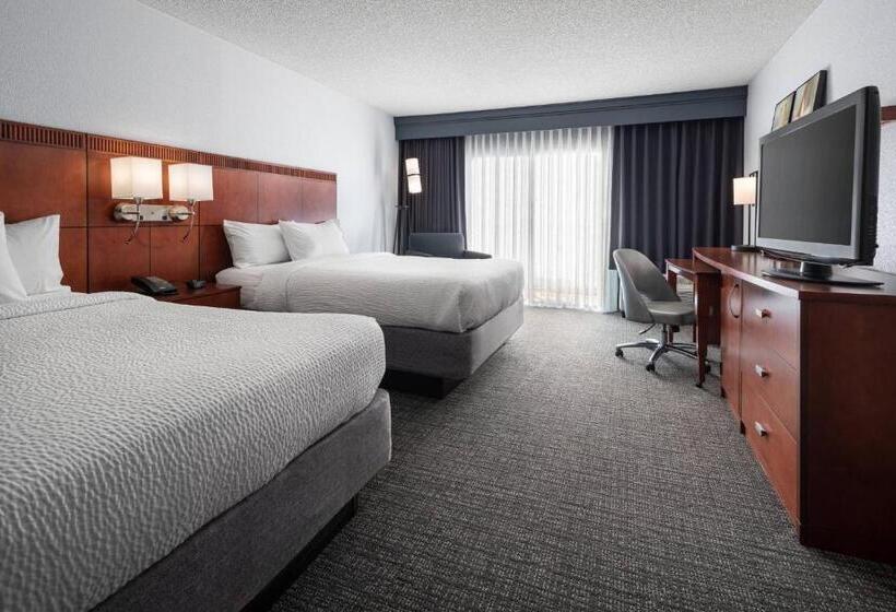 호텔 Courtyard By Marriott Pleasanton