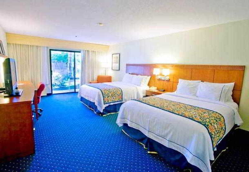 فندق Courtyard By Marriott San Diego Del Mar/solana Beach