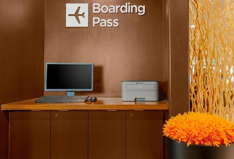 فندق Courtyard By Marriott San Diego Del Mar/solana Beach