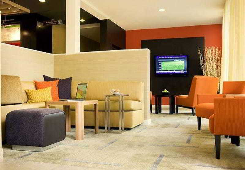 Отель Courtyard By Marriott San Mateo Foster City