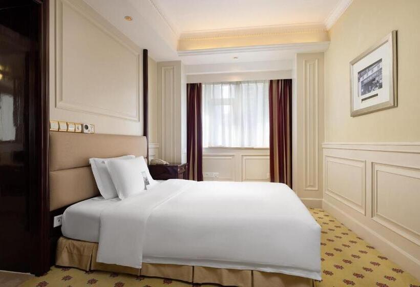 Crowne Plaza Hotel & Suites Landmark Shenzhen, An Ihg Hotel   Nearby Luohu Border, Indoor Heated Swi