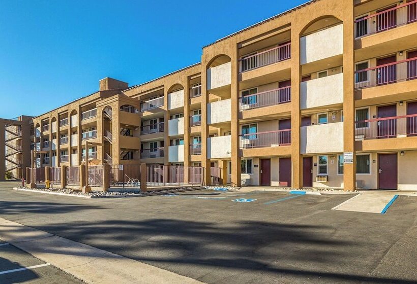 فندق Days Inn By Wyndham Chula Vista San Diego