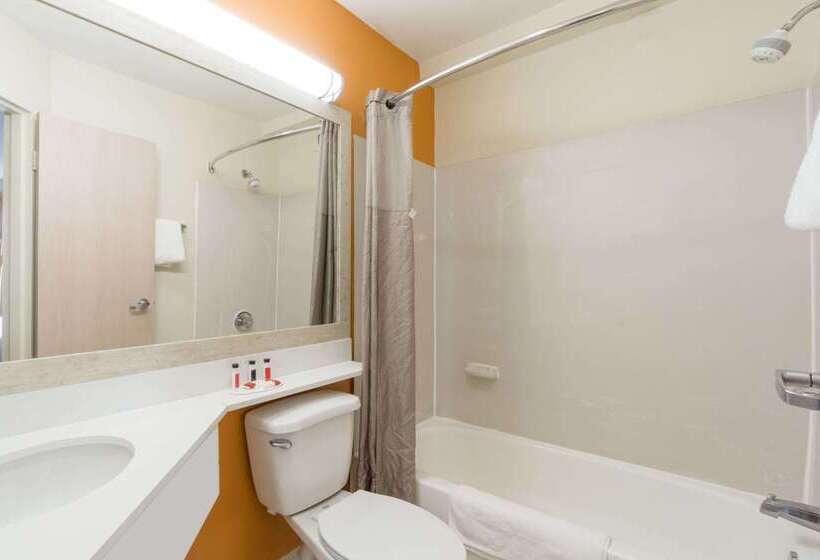 ホテル Days Inn By Wyndham Florence Cincinnati Area