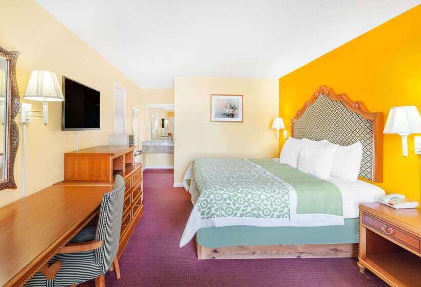 فندق Days Inn By Wyndham Jacksonville