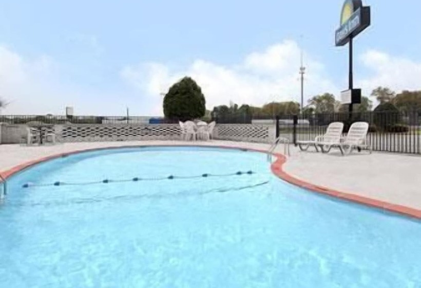 فندق Days Inn By Wyndham Jacksonville