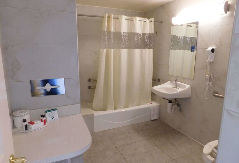 فندق Days Inn By Wyndham Novato/san Francisco