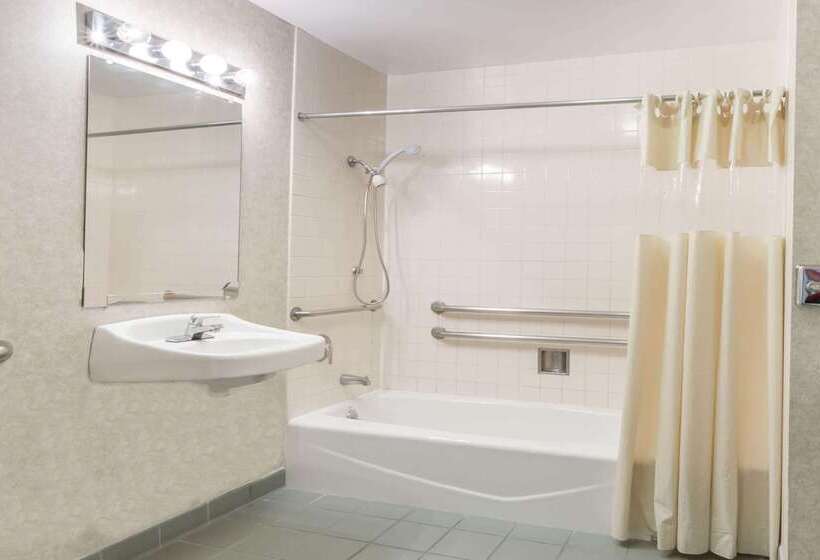 فندق Days Inn By Wyndham Novato/san Francisco