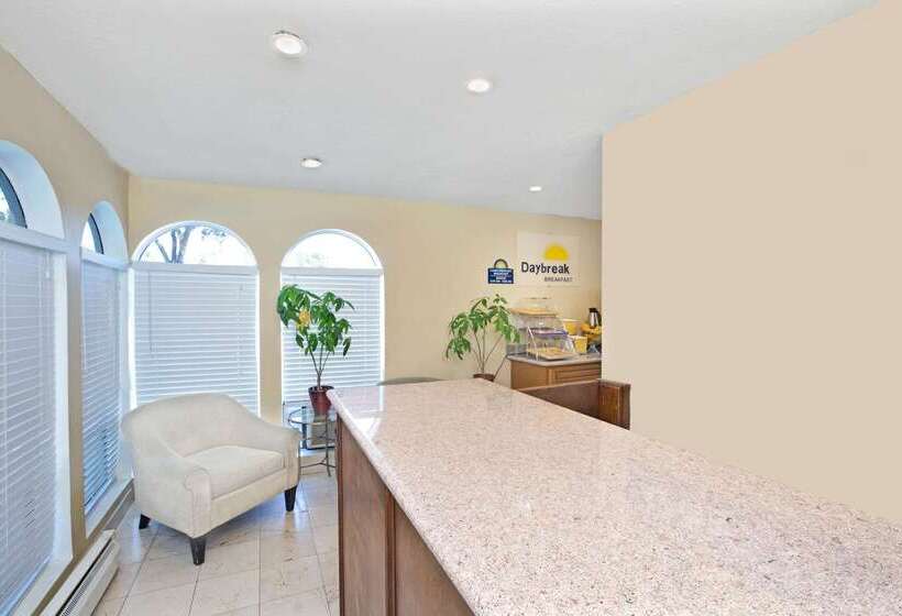 فندق Days Inn By Wyndham San Jose Convention Center