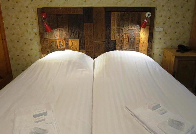 酒店 De Emauspoort