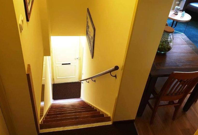 酒店 De Emauspoort