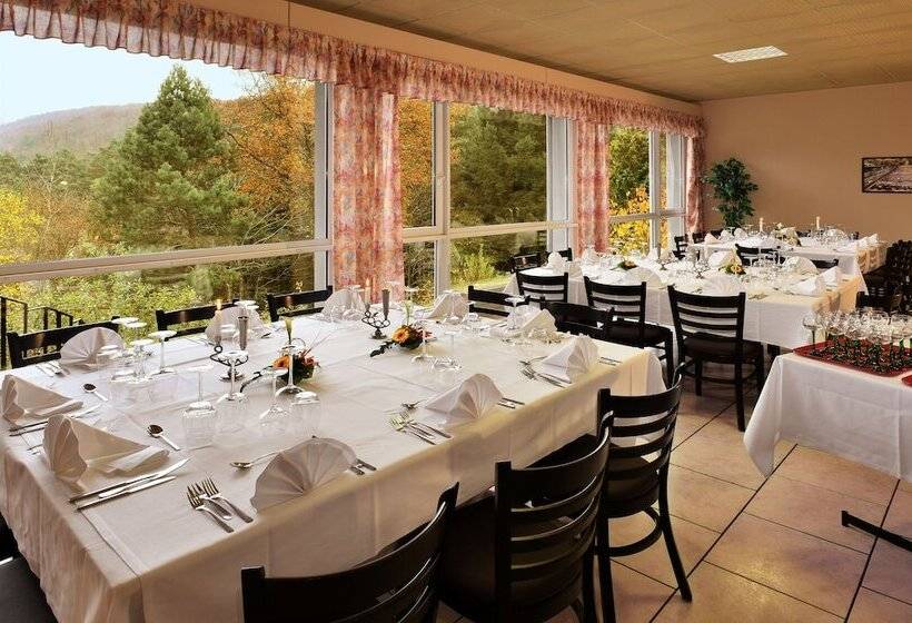 Отель Hôtel Restaurant La Vallée Noble, Proche Rouffach Eguisheim Colmar