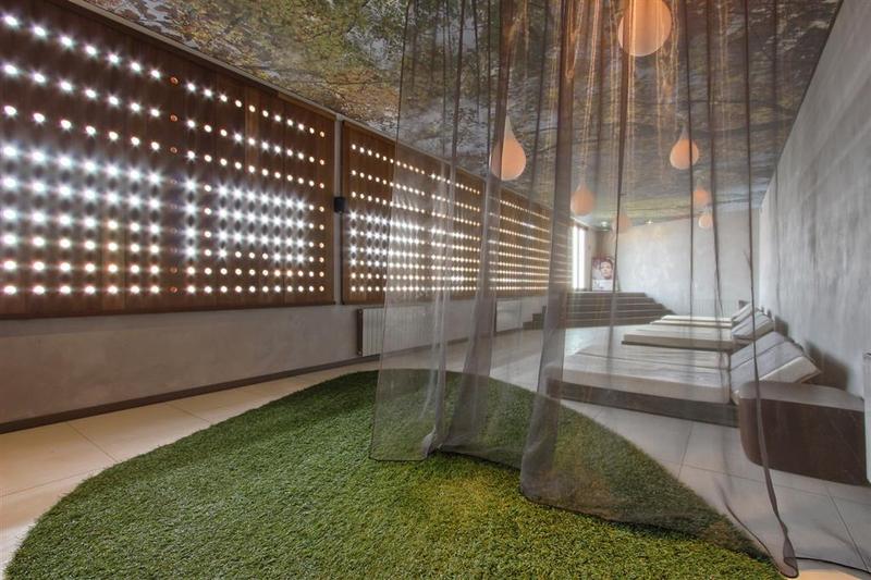 호텔 Domaine De La Forêt D Orient, Logis Hôtel, Restaurant, Spa Et Golf