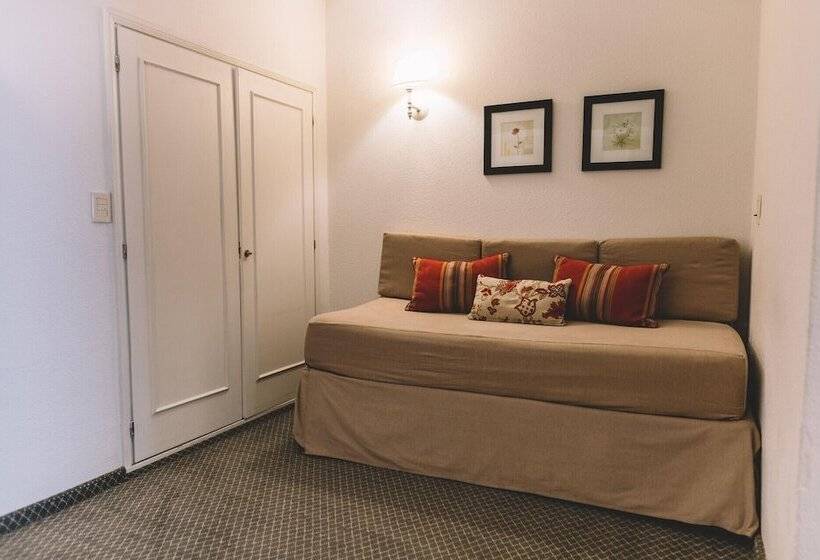 בית מלון כפרי Dos Reyes