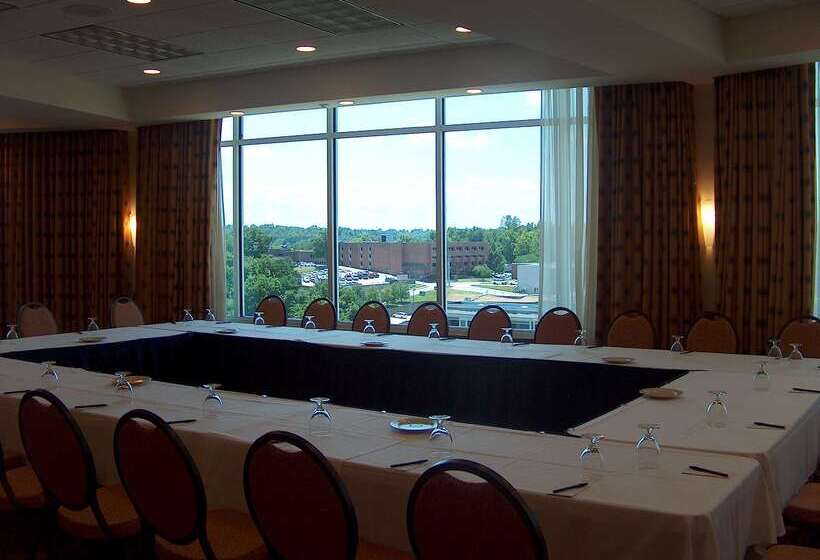 Doubletree By Hilton Hotel Jefferson City