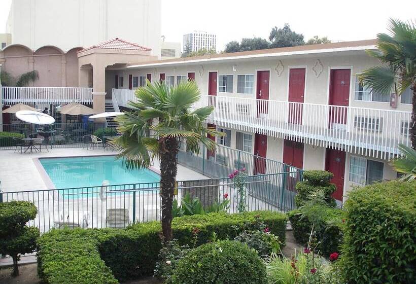 هتل Dream Inn