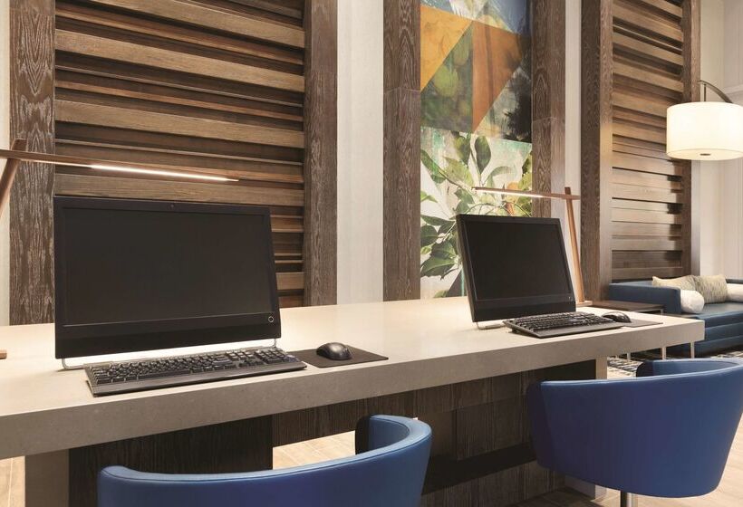 فندق Embassy Suites By Hilton Brea North Orange County