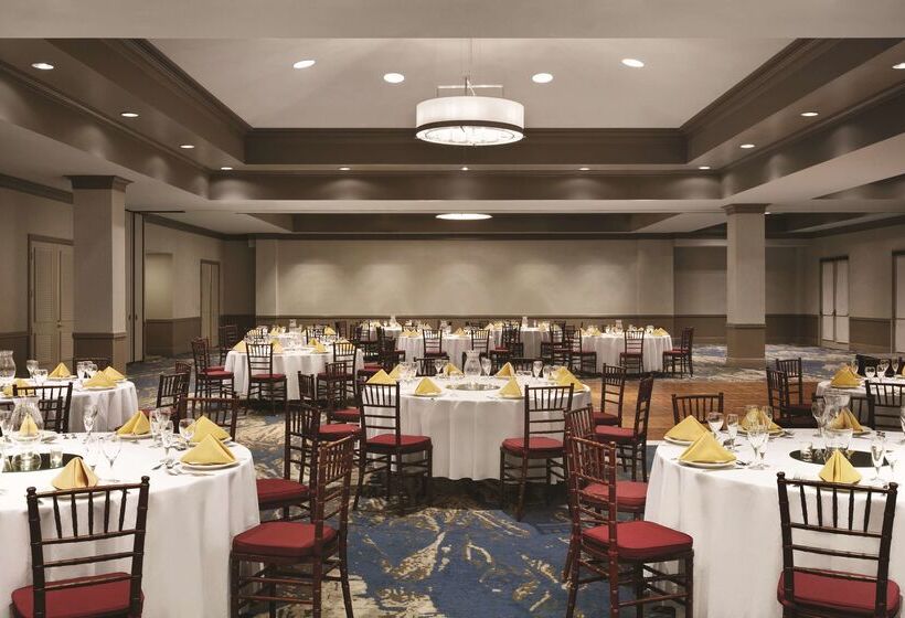 فندق Embassy Suites By Hilton Brea North Orange County