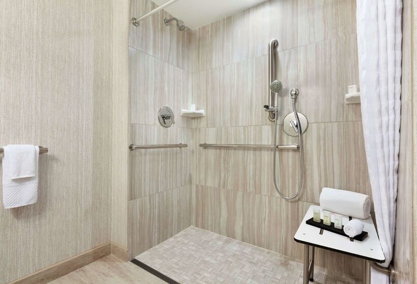 فندق Embassy Suites By Hilton Brea North Orange County