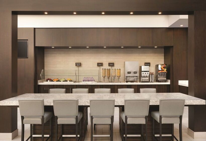 Отель Embassy Suites By Hilton Brea North Orange County