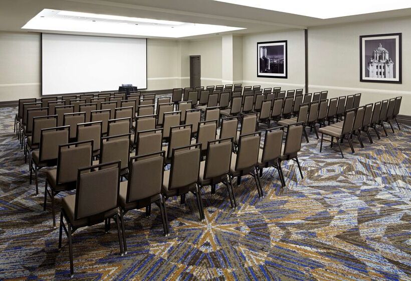 Отель Embassy Suites By Hilton Los Angeles International Airport North