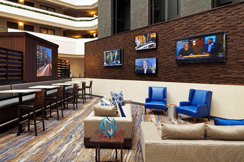 Отель Embassy Suites By Hilton Los Angeles International Airport North