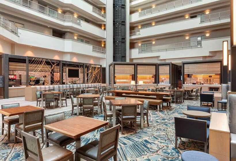 فندق Embassy Suites By Hilton Monterey Bay Seaside