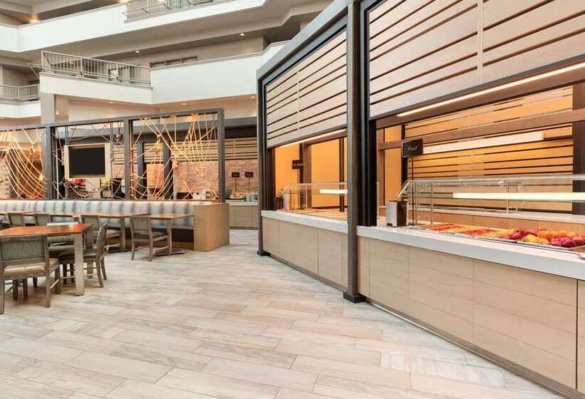 فندق Embassy Suites By Hilton Monterey Bay Seaside