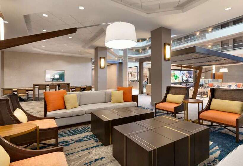 فندق Embassy Suites By Hilton Monterey Bay Seaside