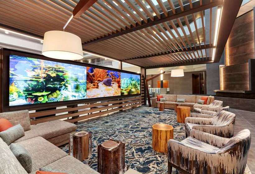 فندق Embassy Suites By Hilton Monterey Bay Seaside