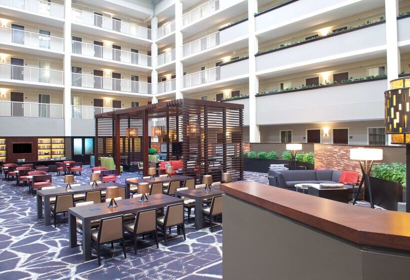 בית מלון כפרי Embassy Suites By Hilton Philadelphia Airport