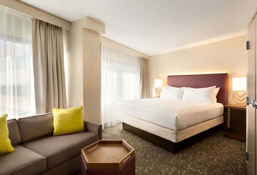 هتل Embassy Suites By Hilton Phoenix Downtown North