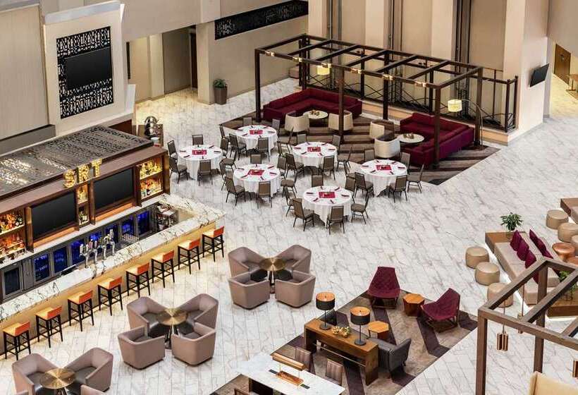 هتل Embassy Suites By Hilton Phoenix Downtown North