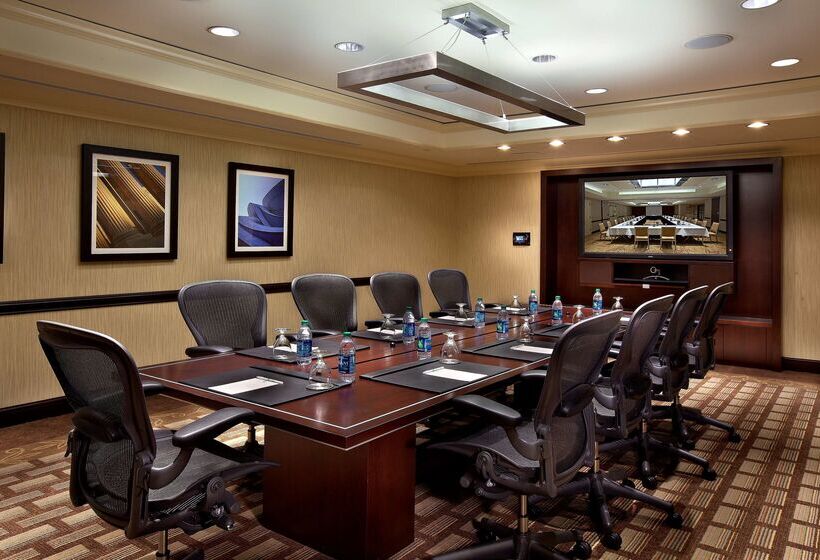 ホテル Embassy Suites By Hilton Washington Dc Chevy Chase Pavilion