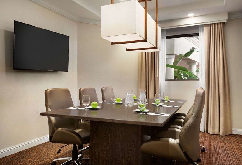 ホテル Embassy Suites By Hilton Temecula Valley Wine Country