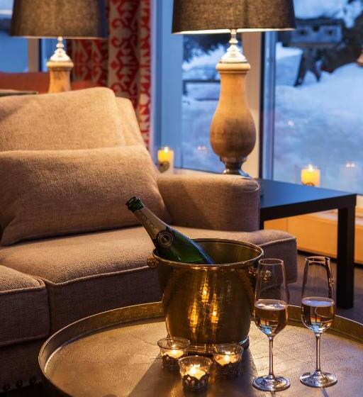 ホテル Europa Suites St Moritz