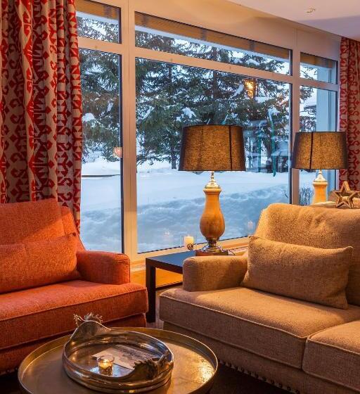 ホテル Europa Suites St Moritz