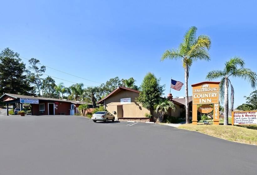 酒店 Fallbrook Country Inn