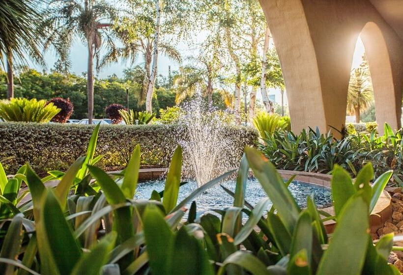 酒店 Garden Court Or Tambo International Airport