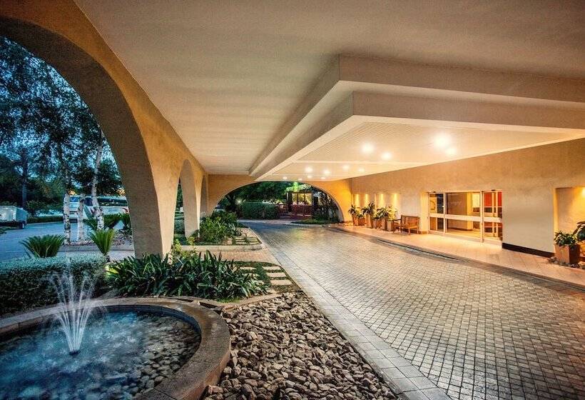 酒店 Garden Court Or Tambo International Airport