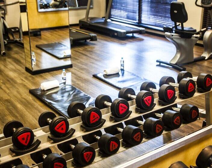 酒店 Garden Court Or Tambo International Airport