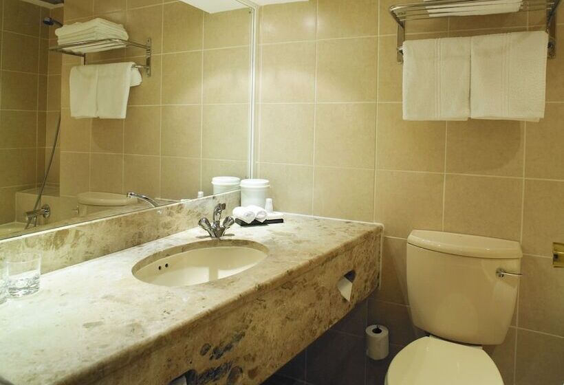 酒店 Garden Court Or Tambo International Airport