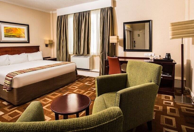 酒店 Garden Court Or Tambo International Airport