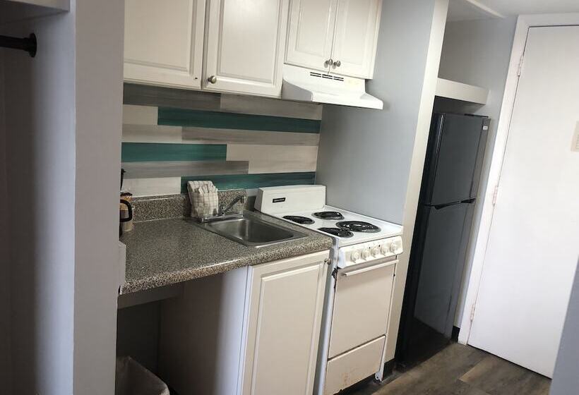 هتل Gazebo Inn Oceanfront