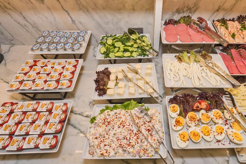 Golden Royal Hotel & Spa