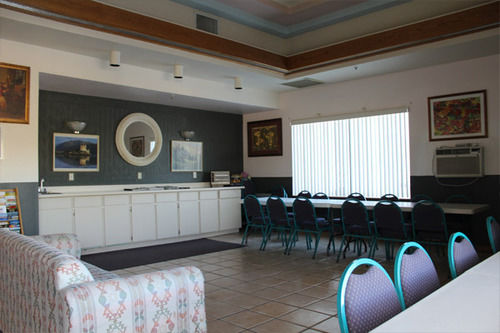 فندق Goodnite Inn And Suites